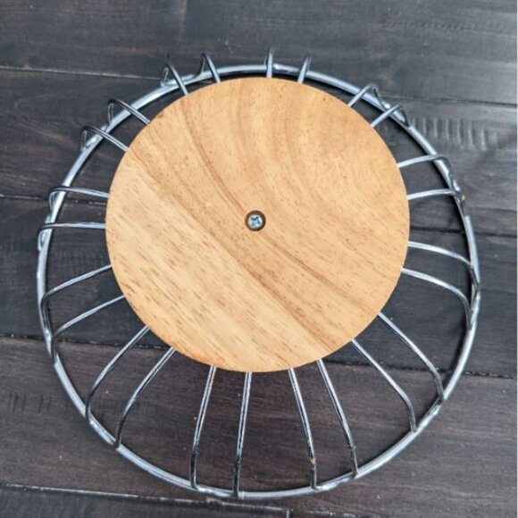 Set of 2 Wire Bowls Kitchen Decor Fruit Metal Countertop Basket Flower Shape - Picture 2 of 7